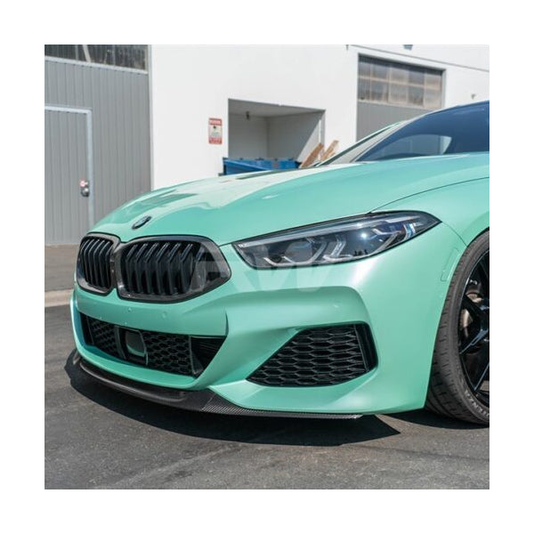 Tredelad frontläpp i pre-preg carbon för BMW 8-serie G14 G15 G16 840i 850