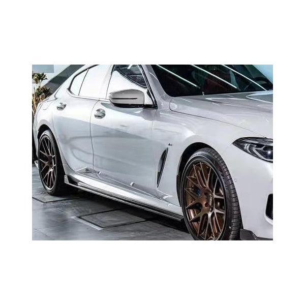 Sidokjolar i pre-preg carbon för BMW 8-serie G14 G15 G16 840i 850 – Karbel