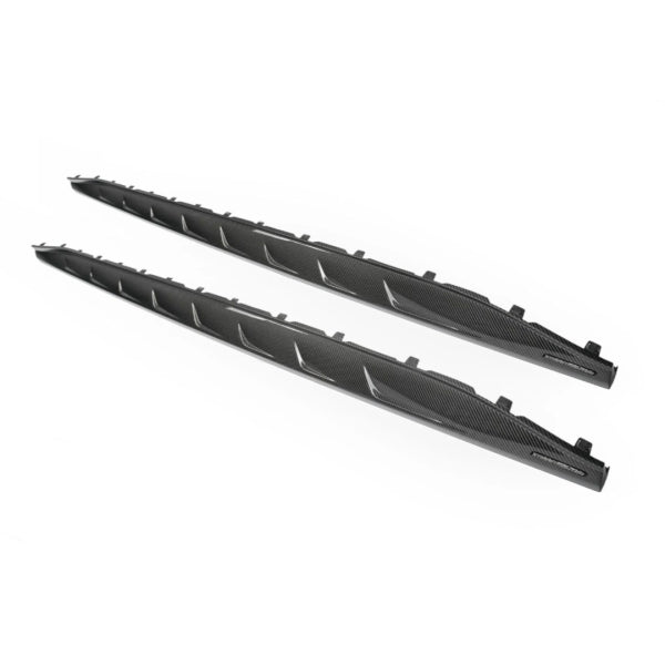 Utbytbara sidokjolar i dry carbon för BMW M3 G80/G81