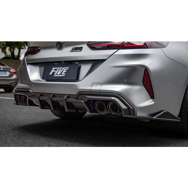 Aerokit i pre-preg carbon för BMW M8 F92/F93