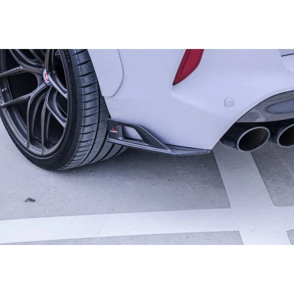 Bakre diffusor med breddningar i carbon för BMW X6 M F96 2020+