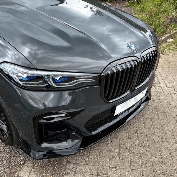 Aerokit Performance i blanksvart för BMW X7 G07 2018-2022