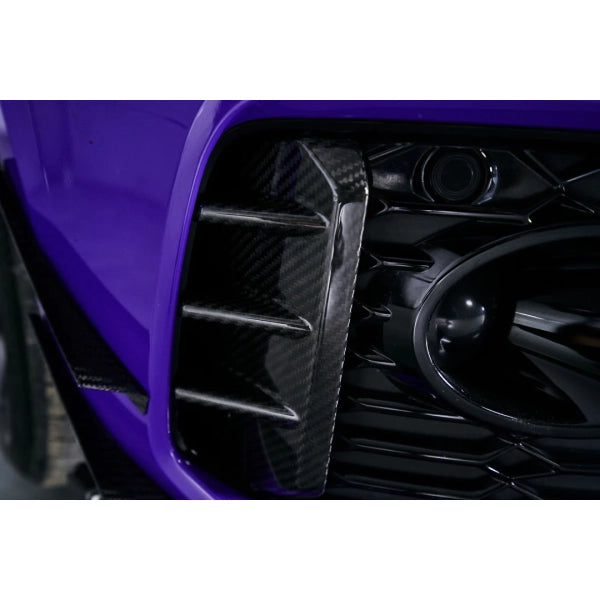 Främre stötfångardekorer i pre-preg carbon för Audi RS5 B9 2020–2022
