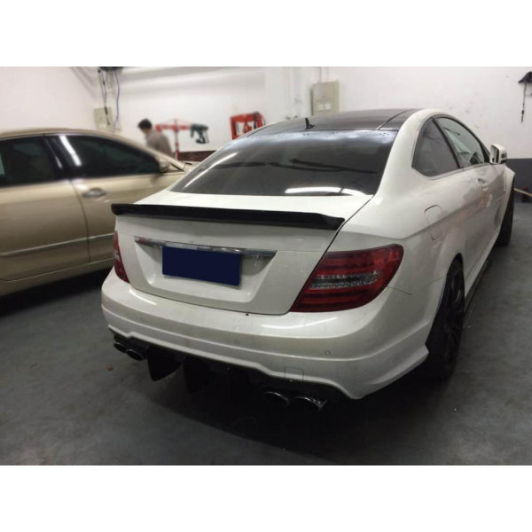 Bagageluckespoiler i carbon för Mercedes-Benz C-klass W204 C63 AMG – variant 2