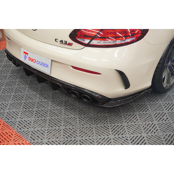Bakre diffusor i Dry Carbon för Mercedes-AMG C43 Coupé facelift (2019–2021)
