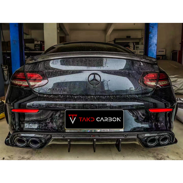 Bakre diffusor i Dry Carbon för Mercedes-AMG C43 Coupé facelift (2019–2021) – bild 6