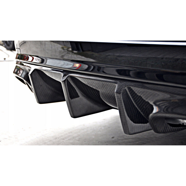 Bakre diffusor i carbon för Mercedes-Benz C63 AMG W204 2007–2011
