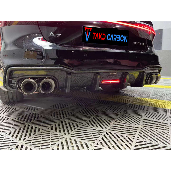 Bakre diffusor i dry pre-preg carbon för Audi A7 / S7 C8 2019–2023
