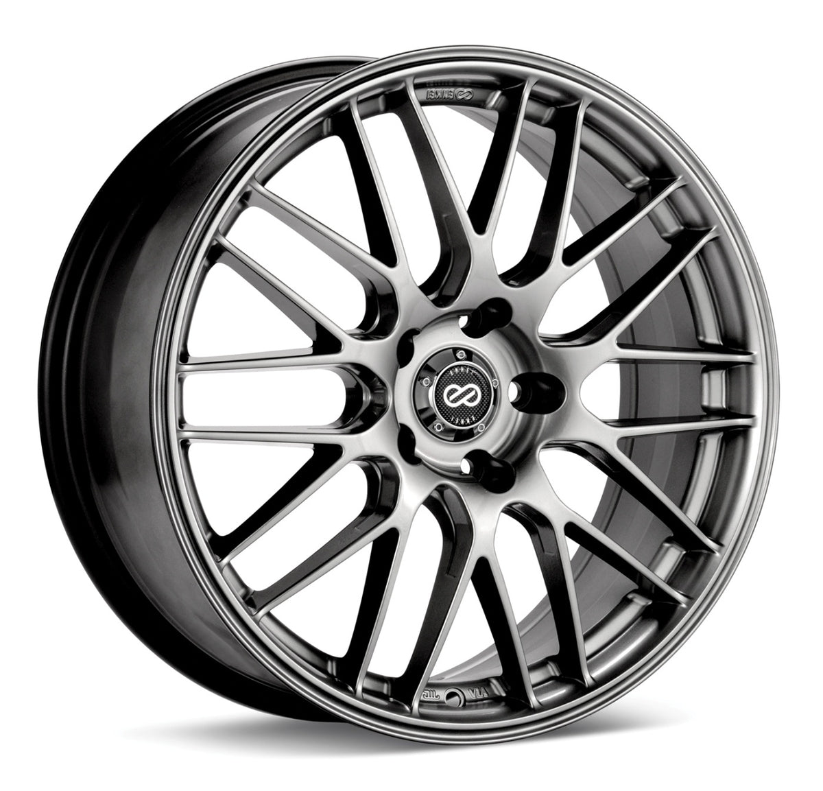 Enkei EKM3 18x8 ET32 5x120 – Fälg i Hyper Silver