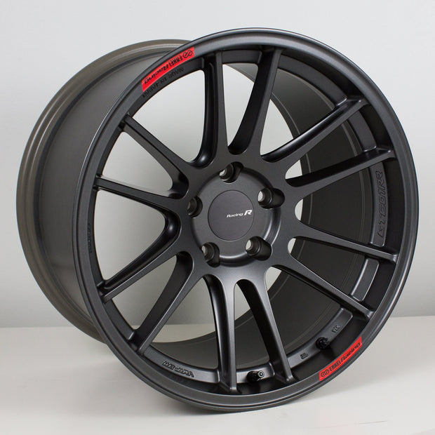 Enkei GTC01-RR 18x9.5 ET45 5x112 – Fälg i Gunmetal (Art.nr 504-895-4645GM)