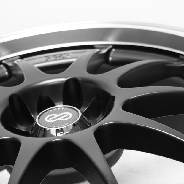 Enkei J10 18x7.5 ET38 5x100/114 – Fälg i Svart/Polerad