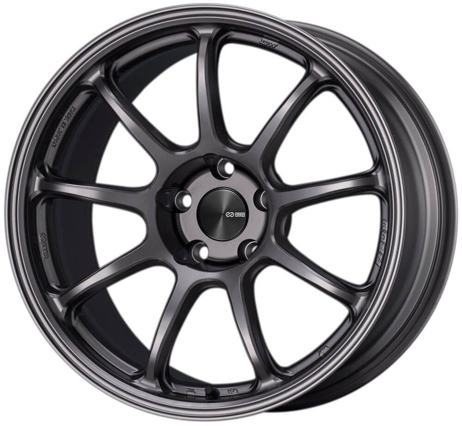Enkei PF09 18x9.5 ET15 5x114.3 Fälg i Mörk Silver