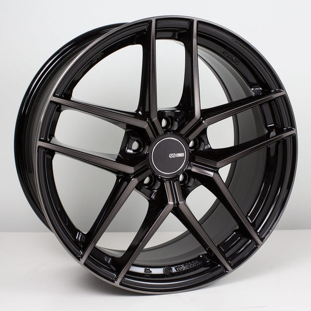 Enkei TY5 19x8.5 ET35 5x114.3 – Fälg i Pearl Svart