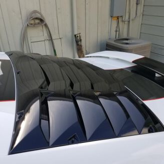 Bakrutepersienner blanksvart – Chevrolet Camaro 2016-2023