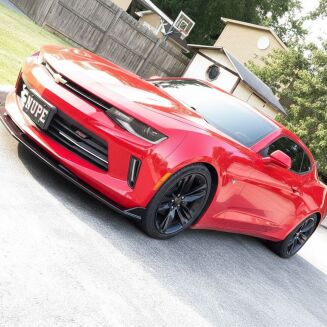 Frontläpp V1-stil mattsvart – Chevrolet Camaro 2016-2023