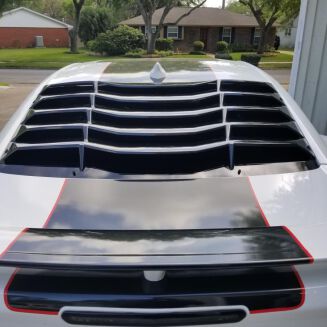 Bakrutepersienner blanksvart – Chevrolet Camaro 2016-2023