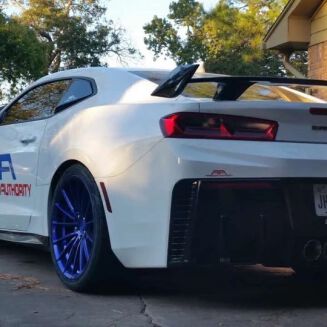Bakspoiler blanksvart – Chevrolet Camaro 2016-2023