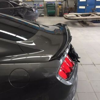 Bakvinge – High Kick – Gloss Black – Ford Mustang 2015-2023 – bild 4