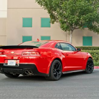 Bakspoiler Z28-stil blanksvart – Chevrolet Camaro 2014-2015