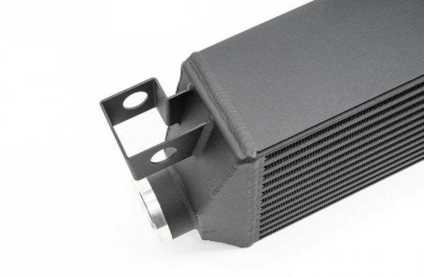 Forge Motorsport Intercooler-kit FMINT30 – Peugeot 308 GTi Mk2 2015–2020 (Svart)