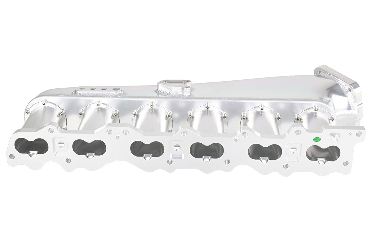 FMIC.Pro CNC-insugsrör med Bränslerör – Nissan RB25 / RB25DET 2.5L R6 (Skyline R33 / R34 m.fl.)