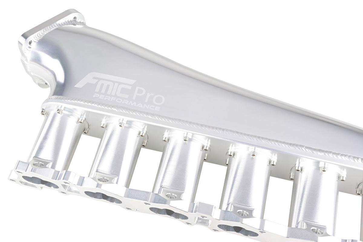 FMIC.Pro CNC-insugsrör med Bränslerör – Nissan RB26DETT 2.6L R6 (Skyline GT-R R32 / R33 / R34)