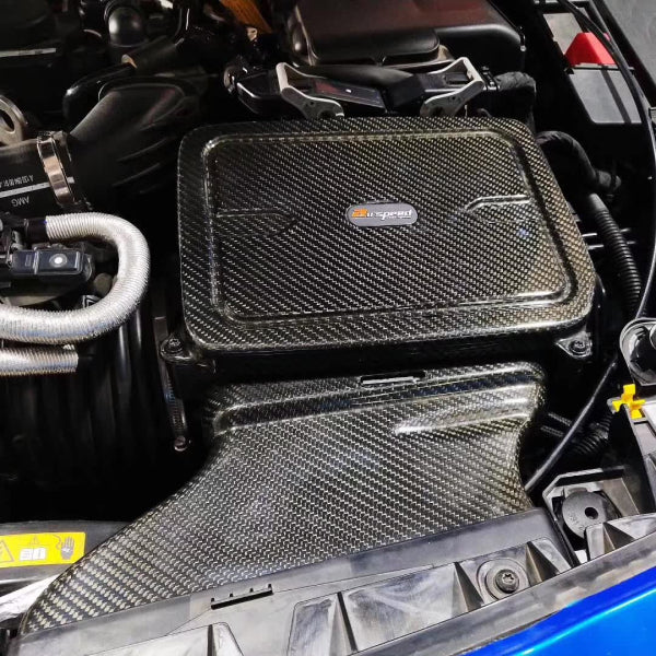 Airspeed Intake Systems Komplett kalluftsintag i carbon för Mercedes-AMG A45 / CLA45 2.0T (2014–2018)