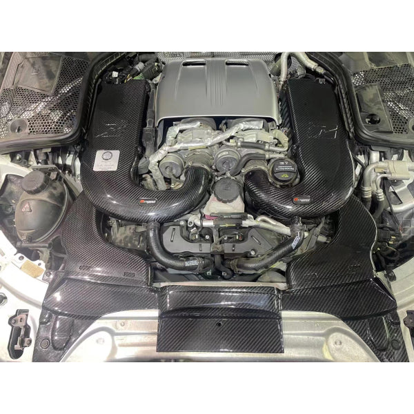 Komplett kalluftsintag i carbon för Mercedes-AMG C63 (205) M177
