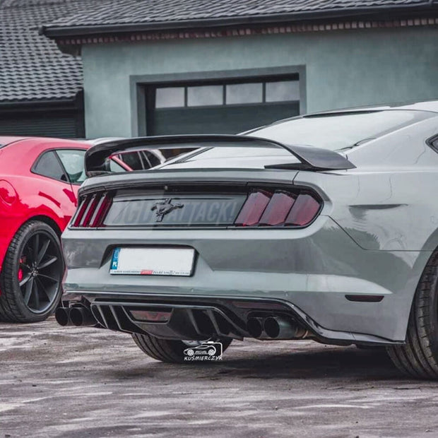 Bakvinge – GT350R Style – Gloss Black – Ford Mustang 2015-2023 FASTBACK