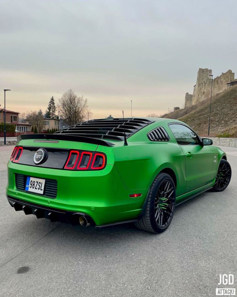 Bakre diffusor – Competition Style – Gloss Black – Ford Mustang 2013-2014