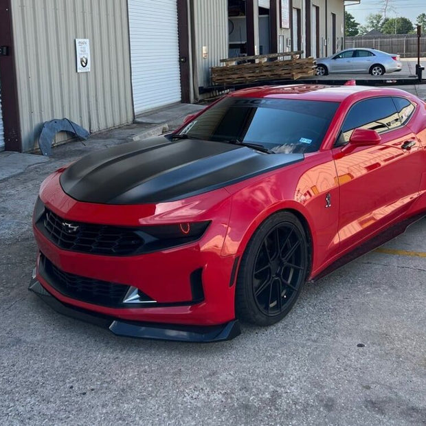 Frontläpp V2-stil blanksvart – Chevrolet Camaro 2016-2023