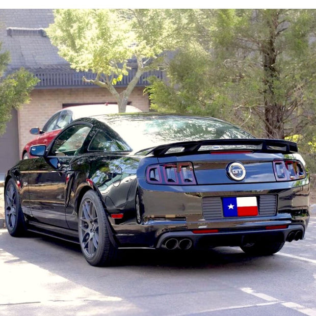 Bakvinge – GT/CS Style – Gloss Black – Ford Mustang 2010-2014
