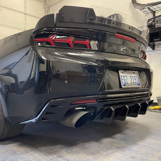 Bakre diffusor blanksvart – Chevrolet Camaro 2016-2023