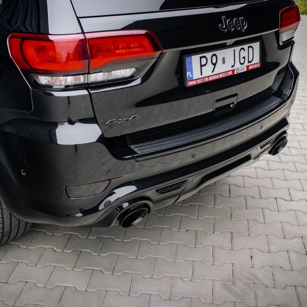 Rear Bumper & Diffuser & Black Tips