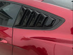 SpeedForm Vintage Fönsterjalusier – Gloss Black – Ford Mustang 2015-2023 Fastback