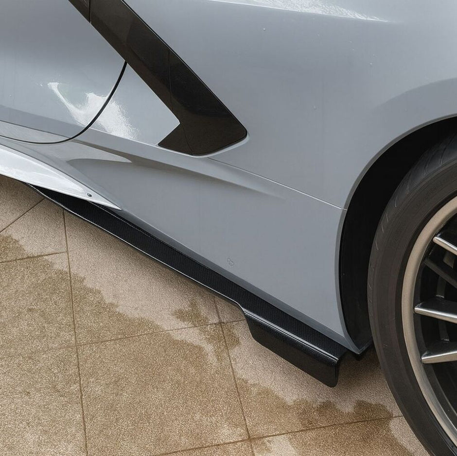 Side Skirts – V2 Style – Gloss Black (CORVETTE C8 20-26 Stingray)