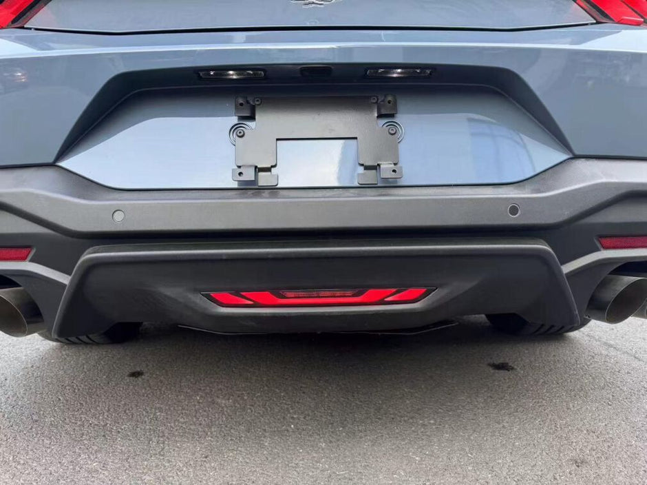 V2 Style LED Backljus/Dimljus – Ford Mustang 2024-2026