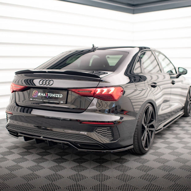 Bakre Splitter (With Vertical Bars) för Audi A3 S-Line Sedan 8Y