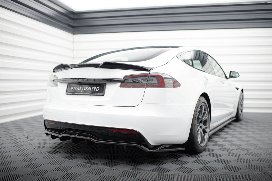 Bakre Splitter (With Vertical Bars) V.2 för Tesla Model S Plaid Mk1 Facelift