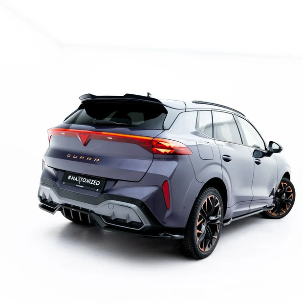 Bakre Splitter (With Vertical Bars) V.4 för Cupra Terramar Mk1 (Version with towbar)