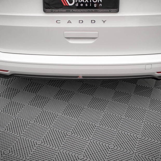 Bakre Splitter för Volkswagen Caddy Mk5 / Ford Transit Connect Mk3