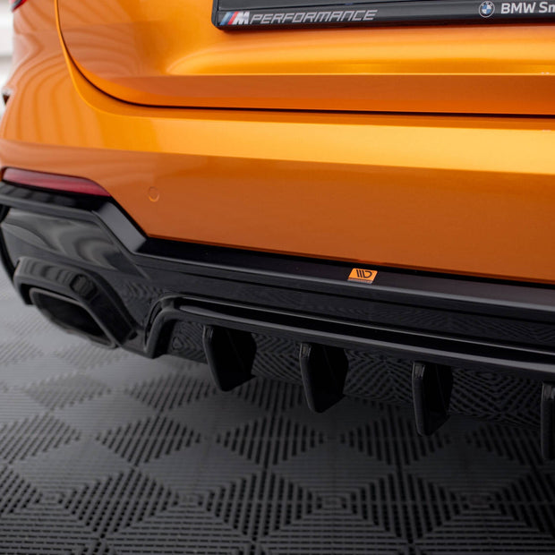 Rear Valance för BMW M440i / M440d G22 / G23 / G22 Facelift / G23 Facelift