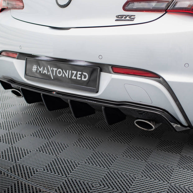 Rear Valance för Opel Astra GTC OPC-Line J (Version with single Exhausts on both sides)