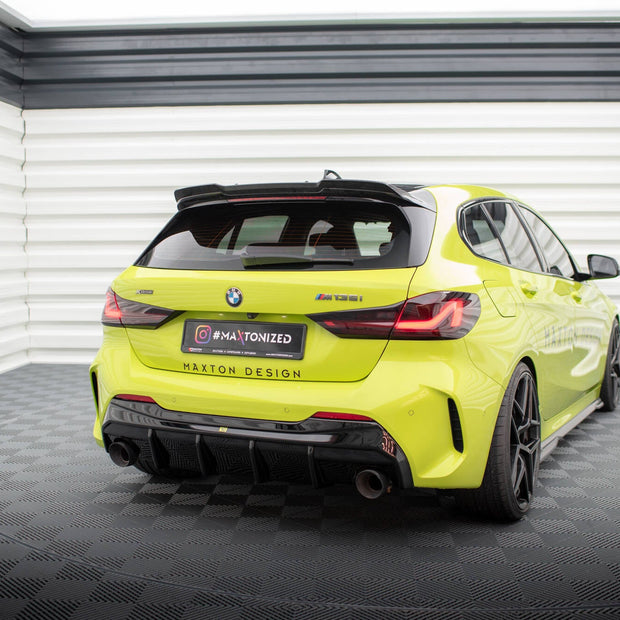 Rear Valance V.3 för BMW 1 F40 M-Pack/ M135i / 128ti (Version with single Exhausts on two sides)