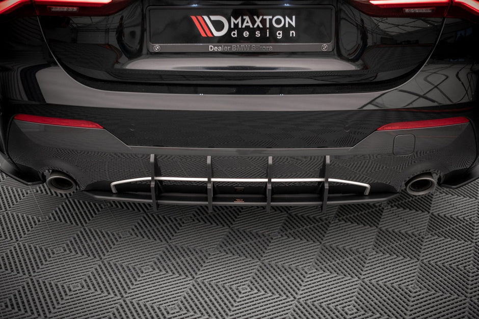 Street Pro Bakre Diffuser för BMW 4 M-Pack G22 / G23 / G22 Facelift / G23 Facelift