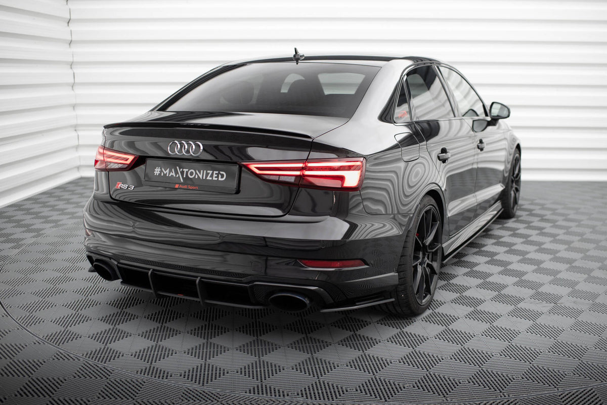 Street Pro Bakre Sidosplitters för Audi RS3 Sedan 8V Facelift
