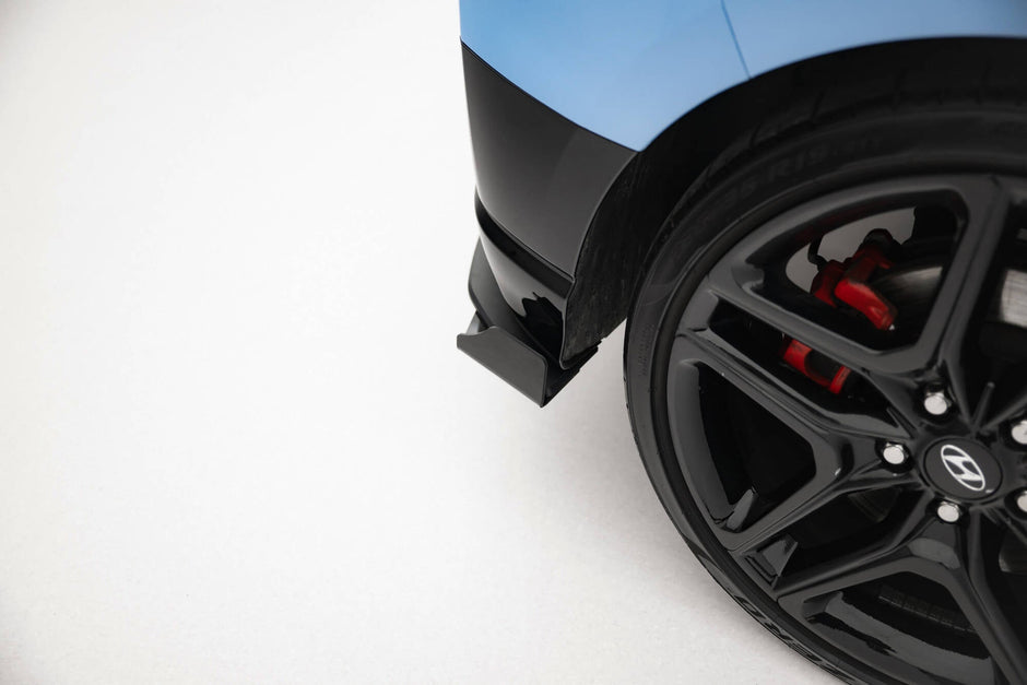 Street Pro Bakre Sidosplitters + Flaps för Hyundai Veloster N Mk2