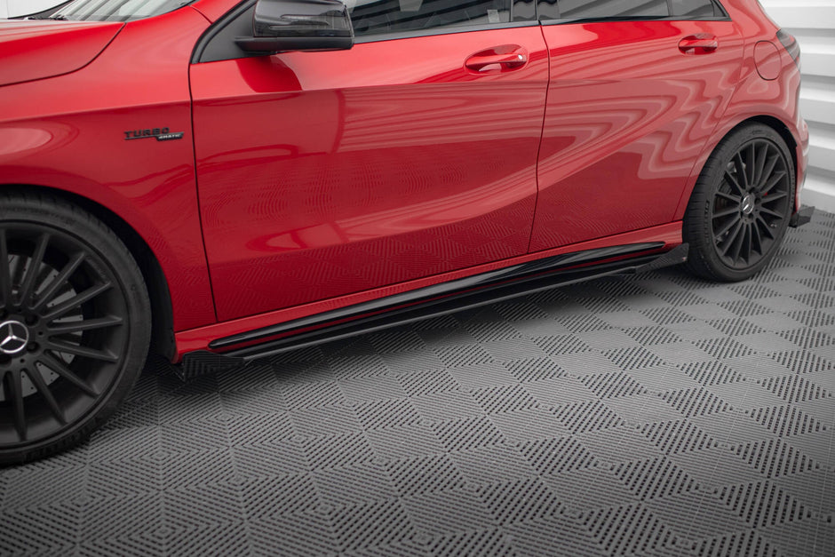 Street Pro Sidokjolar Diffusers + Flaps för Mercedes-Benz A 45 AMG W176 Facelift
