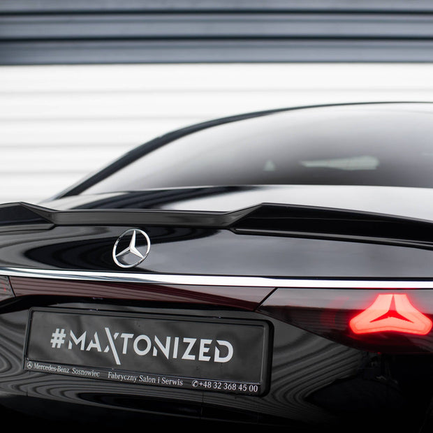 Spoilerläpp 3D för Mercedes-Benz E Sedan AMG-Line W214