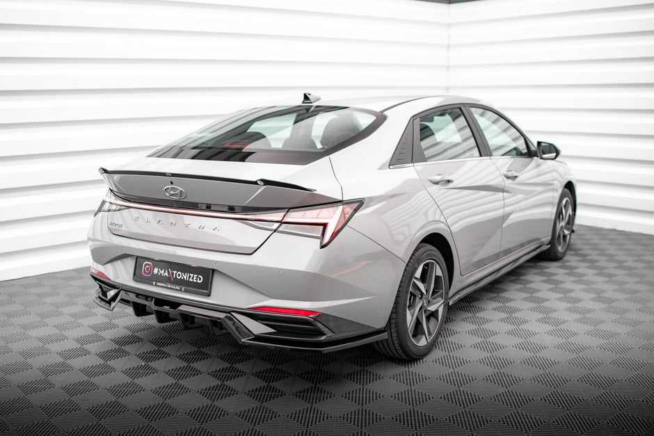 Spoilerläpp för Hyundai Elantra Mk7